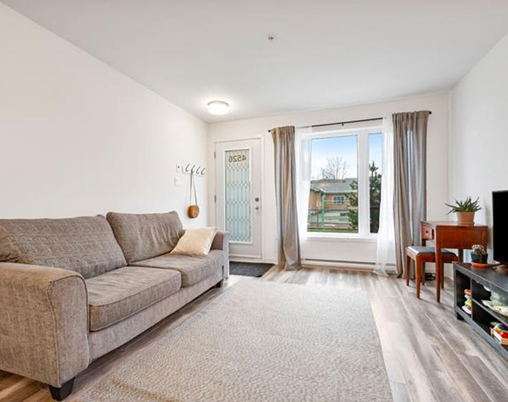 4526, Rue La Perrière, Longueuil (Saint-Hubert)